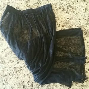 Forever 21 mesh maxi skirt.